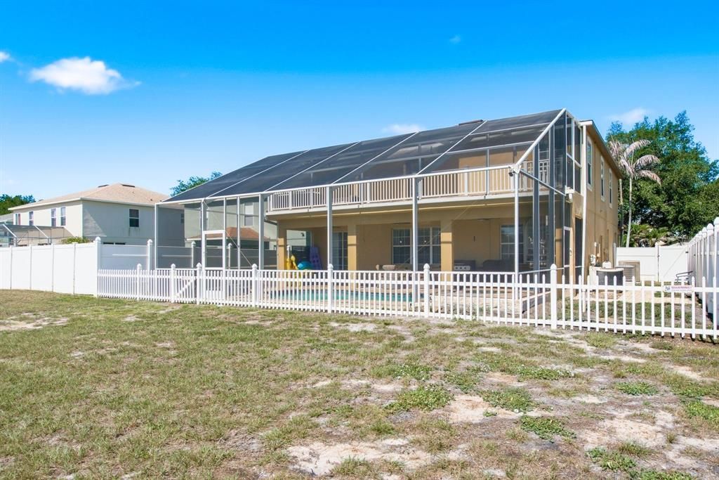 For Sale: $515,000 (5 beds, 3 baths, 3540 Square Feet)