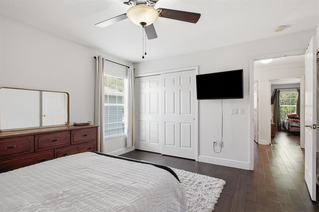 For Sale: $515,000 (5 beds, 3 baths, 3540 Square Feet)