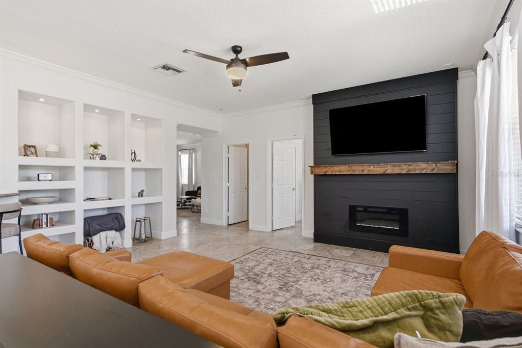 For Sale: $515,000 (5 beds, 3 baths, 3540 Square Feet)