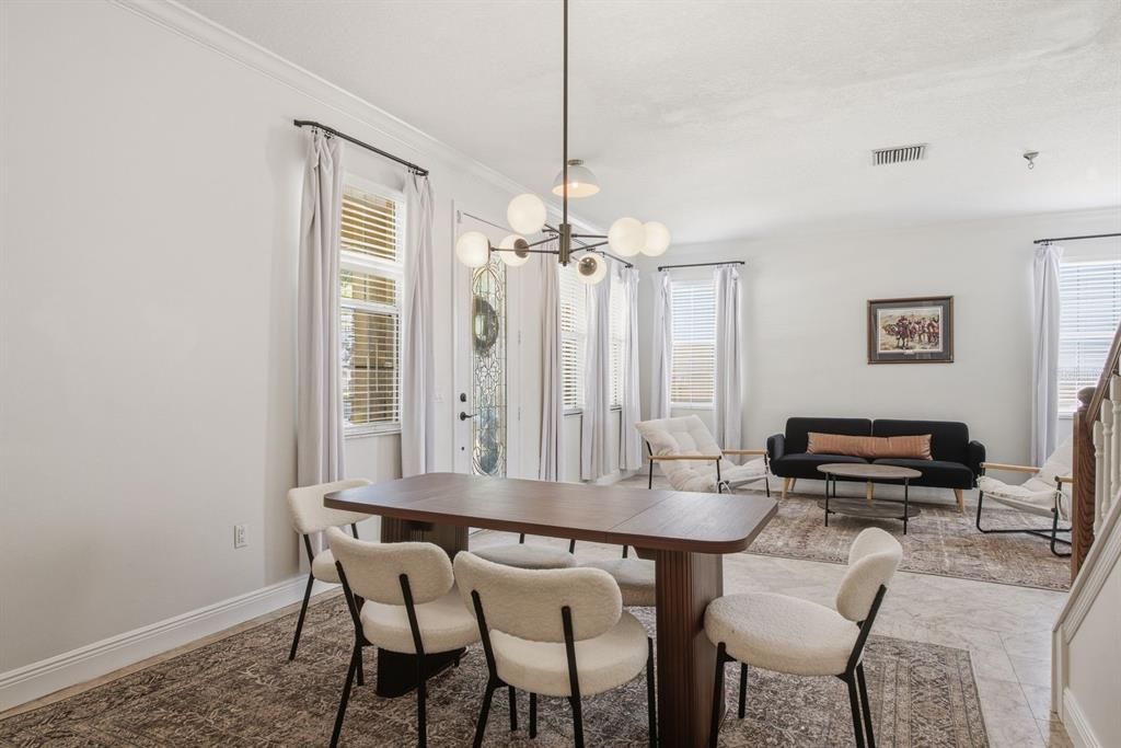 For Sale: $515,000 (5 beds, 3 baths, 3540 Square Feet)