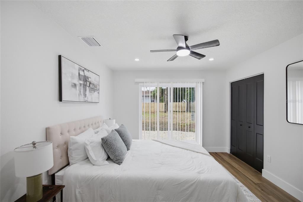 For Sale: $399,800 (4 beds, 2 baths, 1480 Square Feet)
