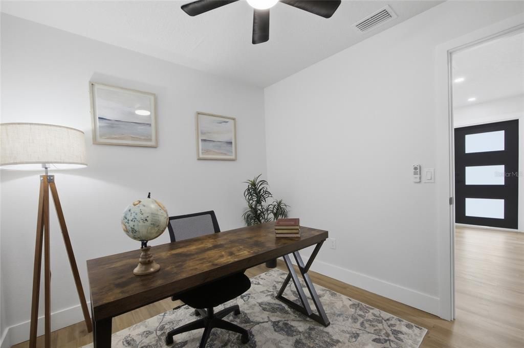 For Sale: $399,800 (4 beds, 2 baths, 1480 Square Feet)