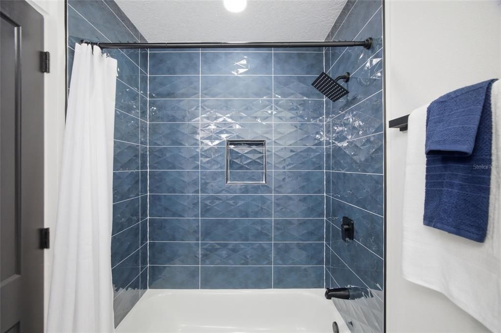 For Sale: $399,800 (4 beds, 2 baths, 1480 Square Feet)