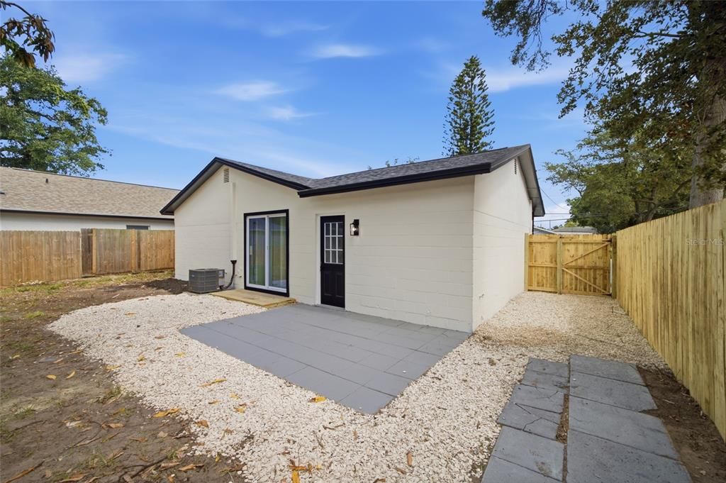 For Sale: $399,800 (4 beds, 2 baths, 1480 Square Feet)