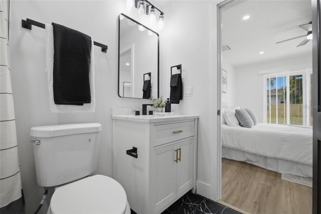 For Sale: $399,800 (4 beds, 2 baths, 1480 Square Feet)