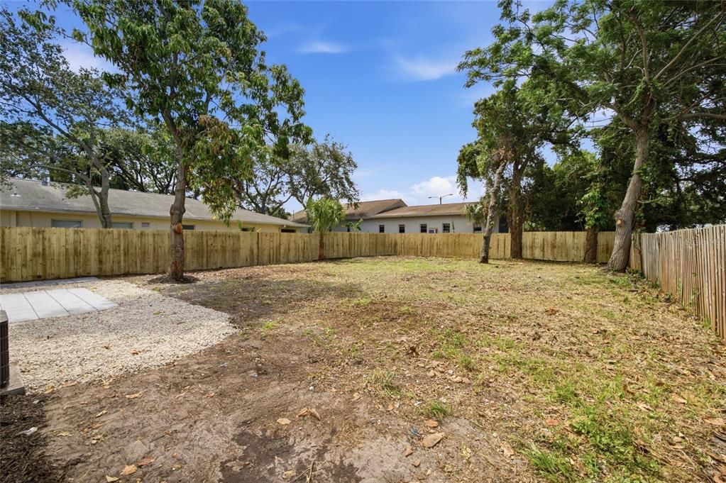 For Sale: $399,800 (4 beds, 2 baths, 1480 Square Feet)