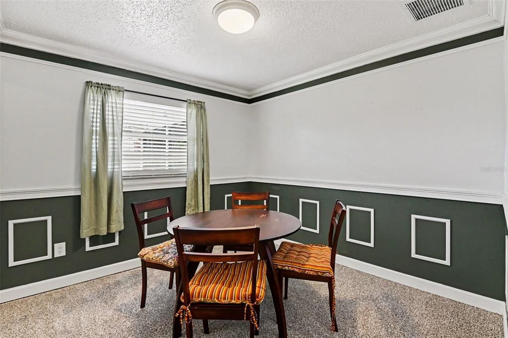 For Sale: $319,000 (3 beds, 2 baths, 1768 Square Feet)