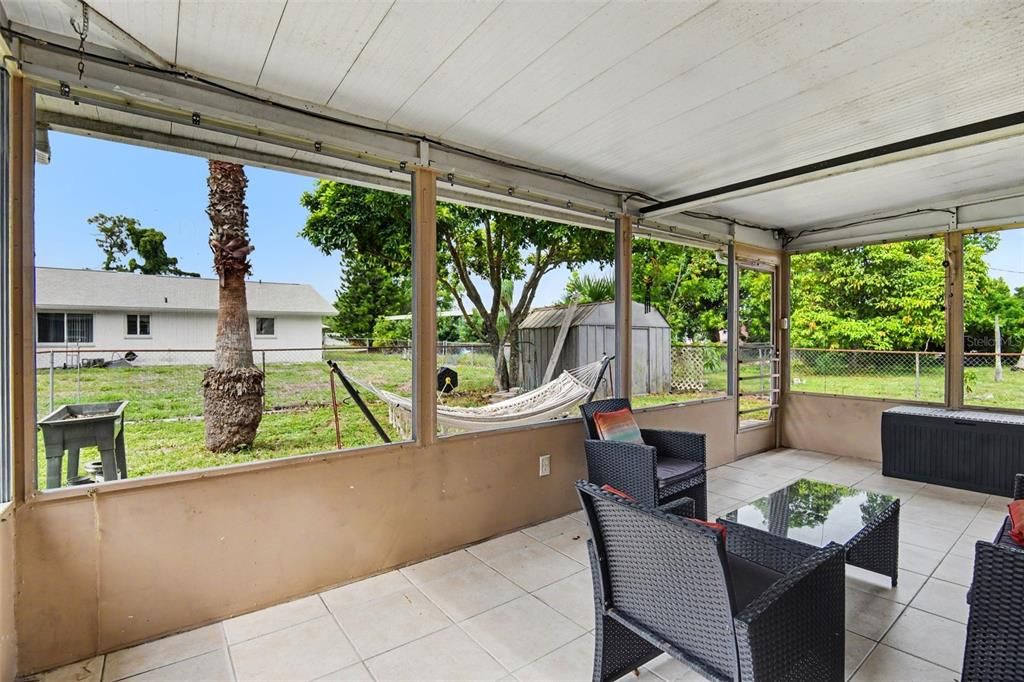 For Sale: $319,000 (3 beds, 2 baths, 1768 Square Feet)