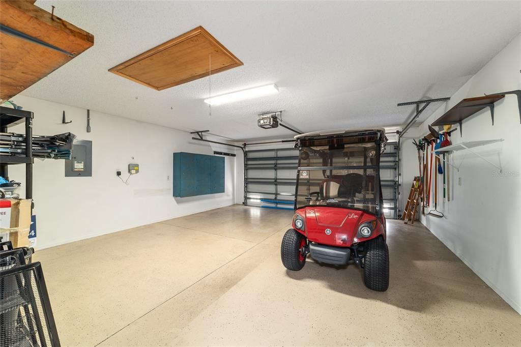 На продажу: $299,900 (2 спален, 2 ванн, 1248 Квадратных фут)