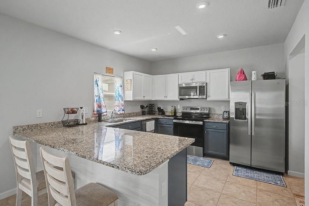 For Sale: $399,999 (4 beds, 2 baths, 2217 Square Feet)