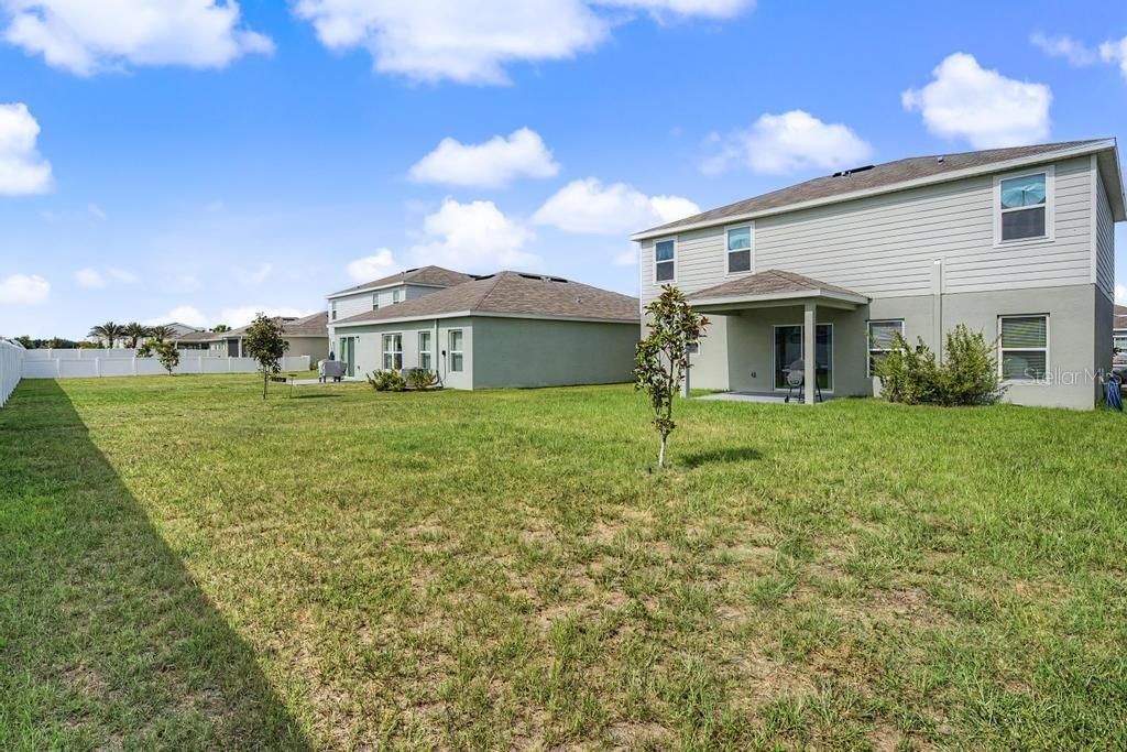 For Sale: $399,999 (4 beds, 2 baths, 2217 Square Feet)