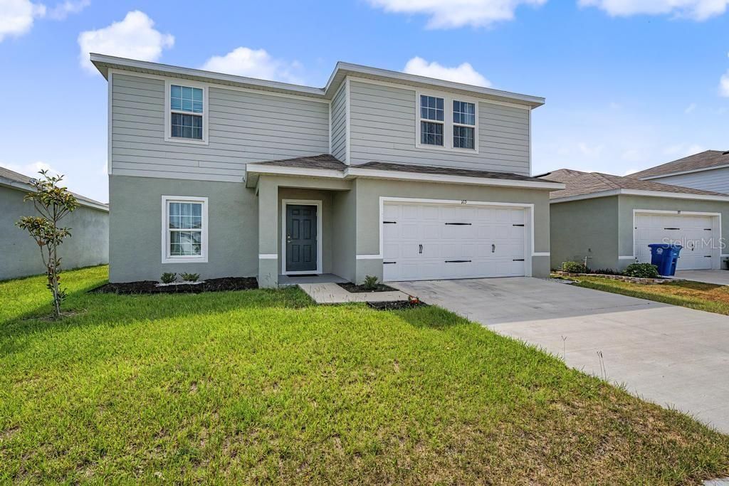 For Sale: $399,999 (4 beds, 2 baths, 2217 Square Feet)