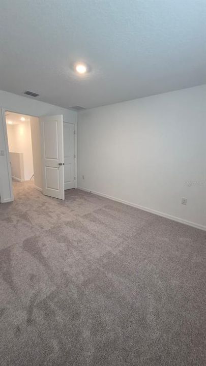 В аренду: $1,750 (2 спален, 2 ванн, 1219 Квадратных фут)