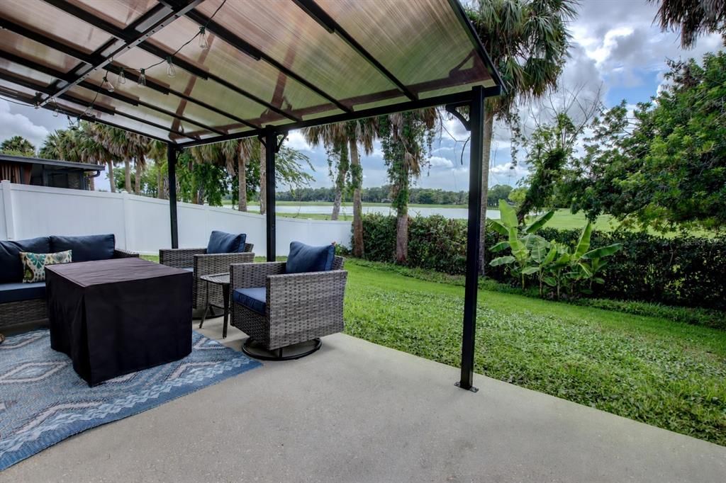En Venta: $385,000 (5 camas, 2 baños, 1874 Pies cuadrados)