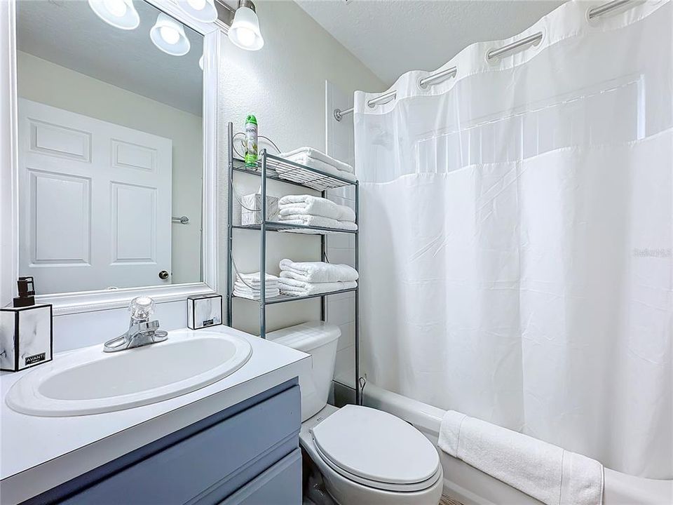 For Sale: $395,000 (4 beds, 2 baths, 1635 Square Feet)