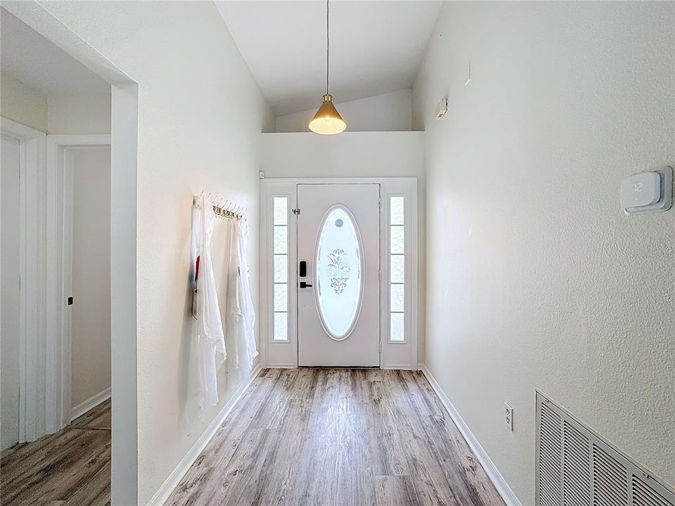 For Sale: $395,000 (4 beds, 2 baths, 1635 Square Feet)