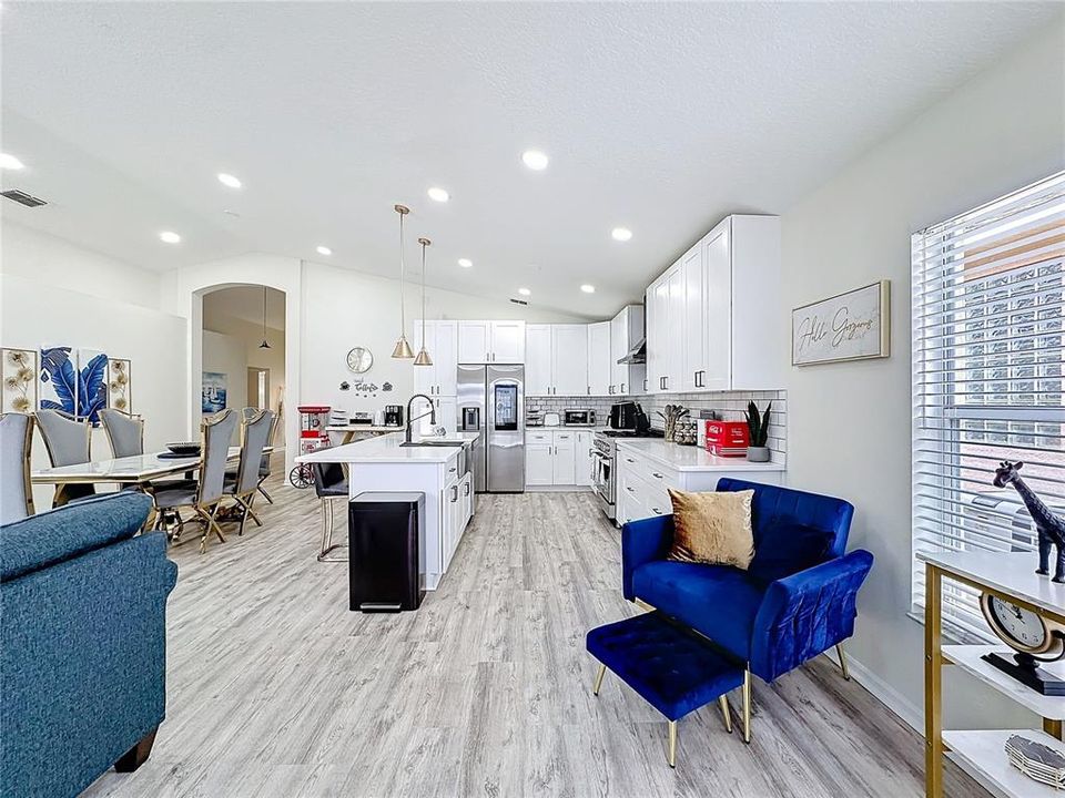 For Sale: $395,000 (4 beds, 2 baths, 1635 Square Feet)