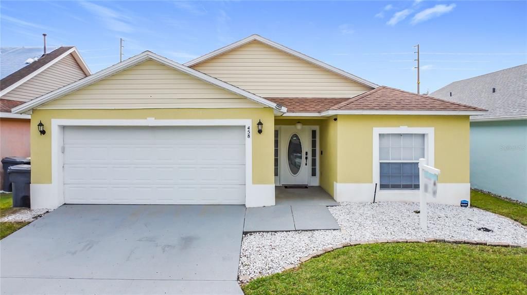 For Sale: $395,000 (4 beds, 2 baths, 1635 Square Feet)
