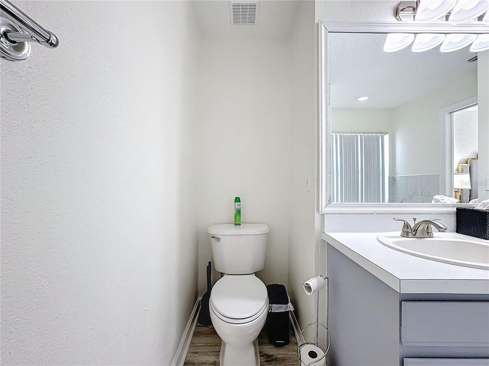 For Sale: $395,000 (4 beds, 2 baths, 1635 Square Feet)