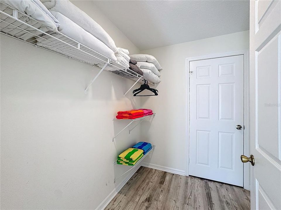 For Sale: $395,000 (4 beds, 2 baths, 1635 Square Feet)
