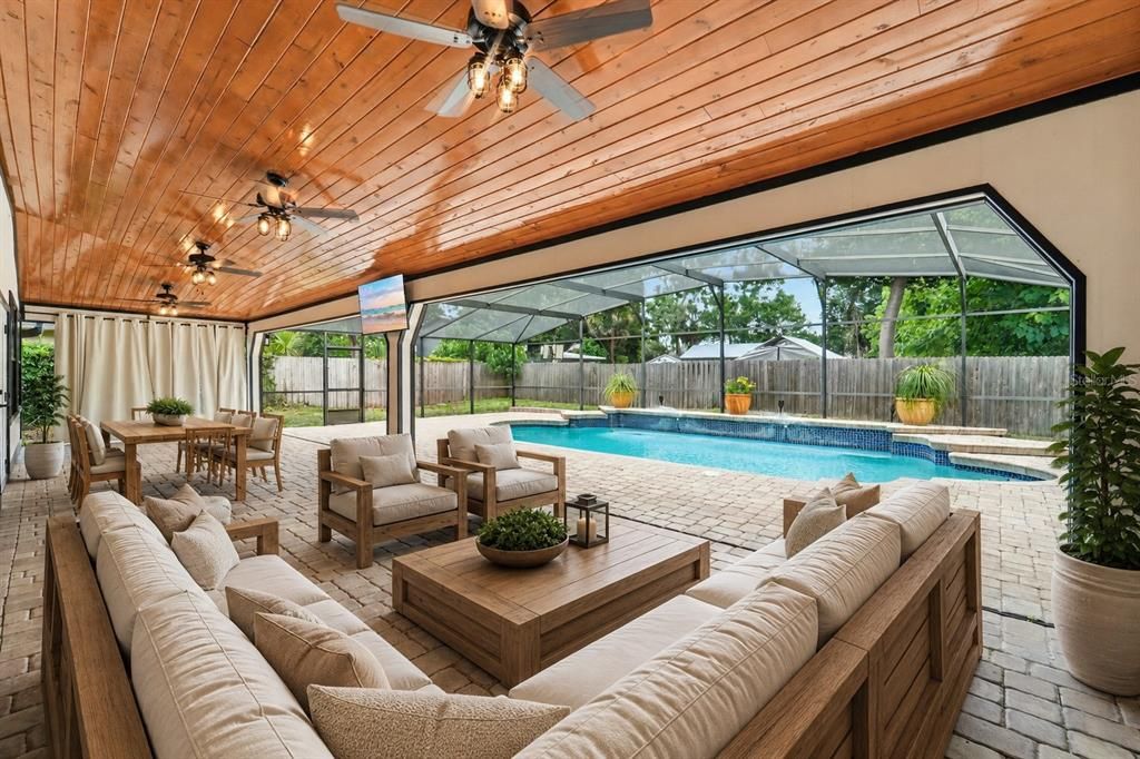 For Sale: $629,000 (4 beds, 2 baths, 2846 Square Feet)