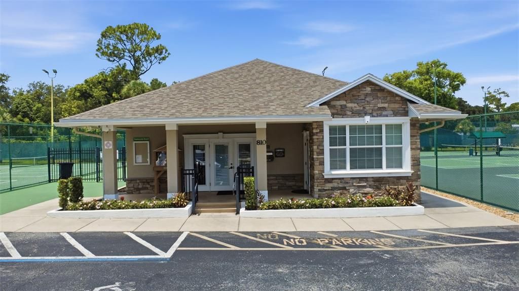 For Sale: $629,000 (4 beds, 2 baths, 2846 Square Feet)