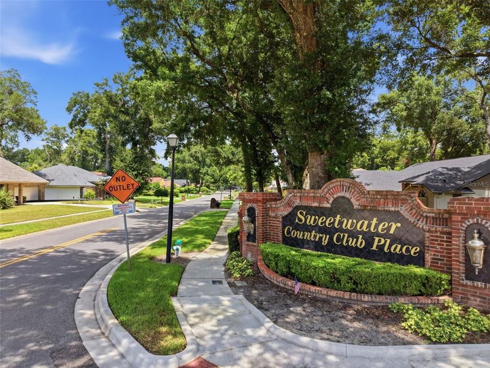 For Sale: $629,000 (4 beds, 2 baths, 2846 Square Feet)