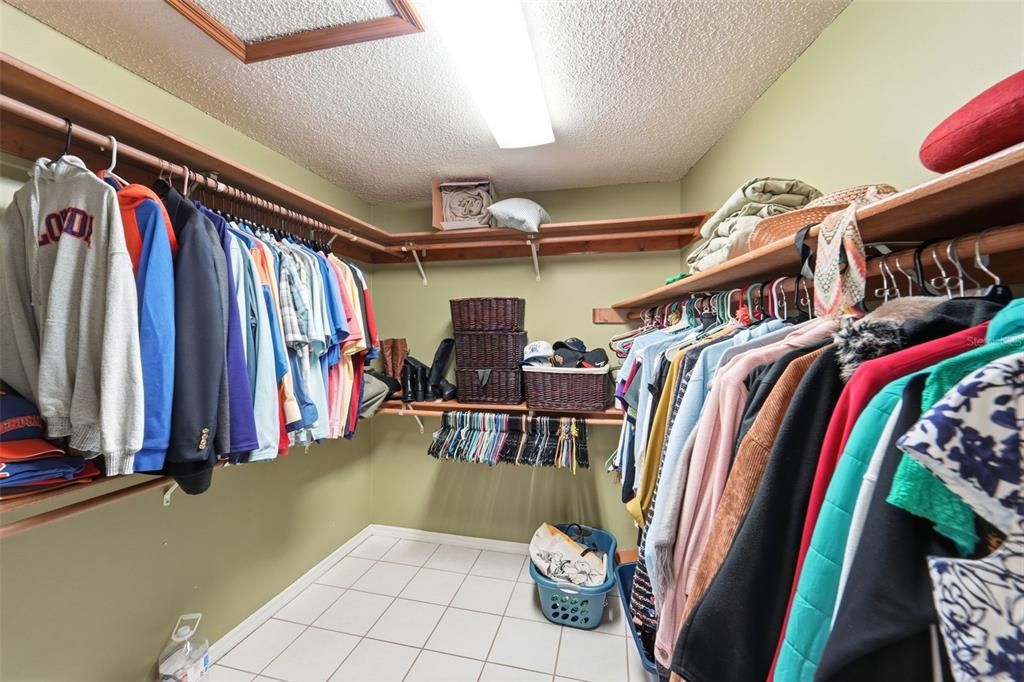 For Sale: $629,000 (4 beds, 2 baths, 2846 Square Feet)