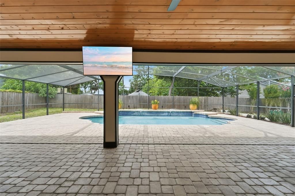 For Sale: $629,000 (4 beds, 2 baths, 2846 Square Feet)