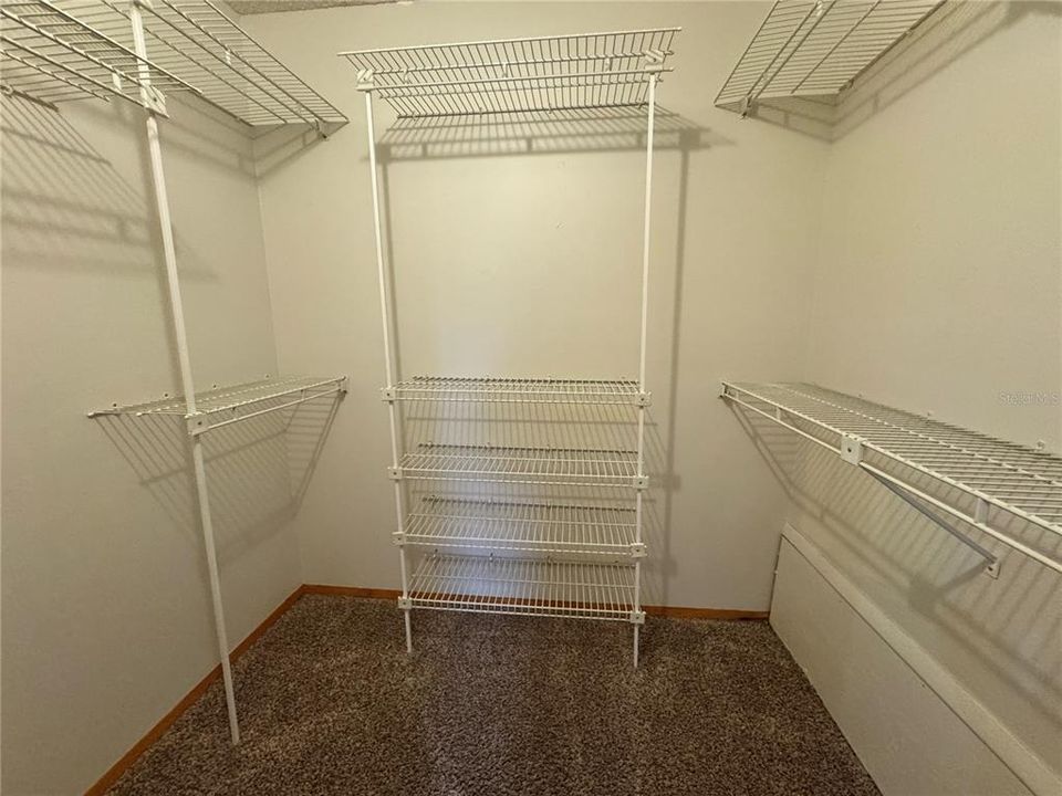 En Renta: $2,500 (3 camas, 3 baños, 1805 Pies cuadrados)