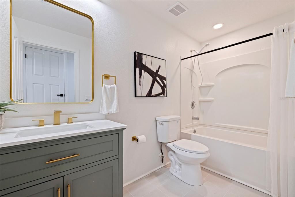 For Sale: $695,000 (4 beds, 2 baths, 1829 Square Feet)