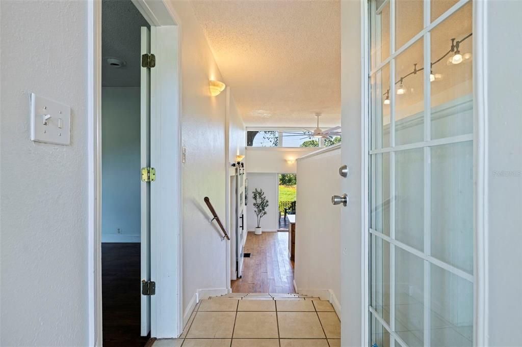 En Venta: $449,900 (3 camas, 2 baños, 2005 Pies cuadrados)