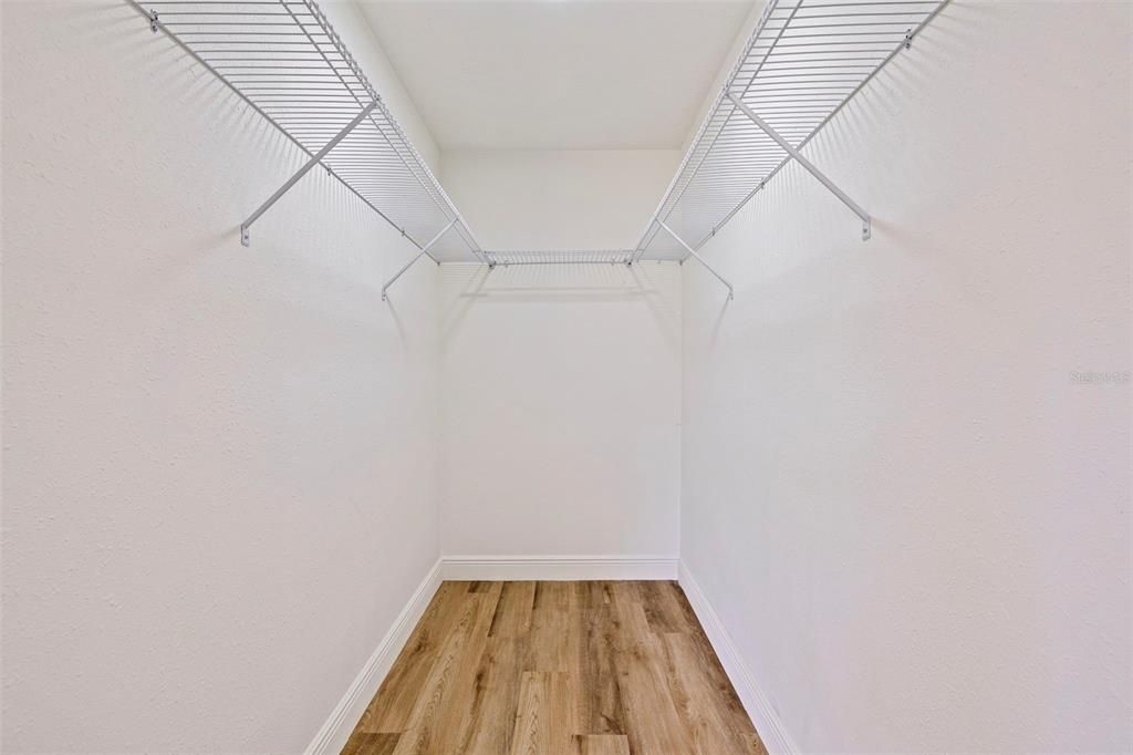 For Sale: $449,000 (4 beds, 2 baths, 1850 Square Feet)