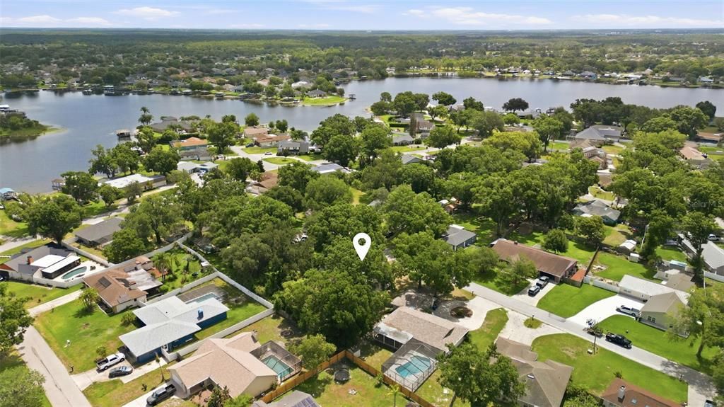 For Sale: $449,000 (4 beds, 2 baths, 1850 Square Feet)