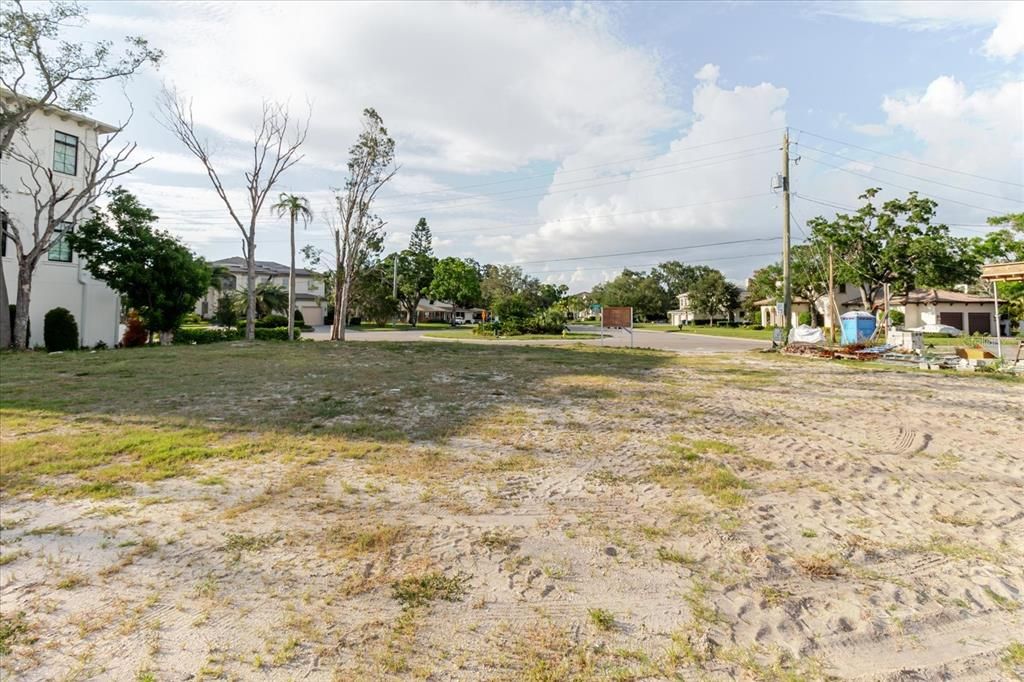 For Sale: $6,650,000 (0.57 acres)