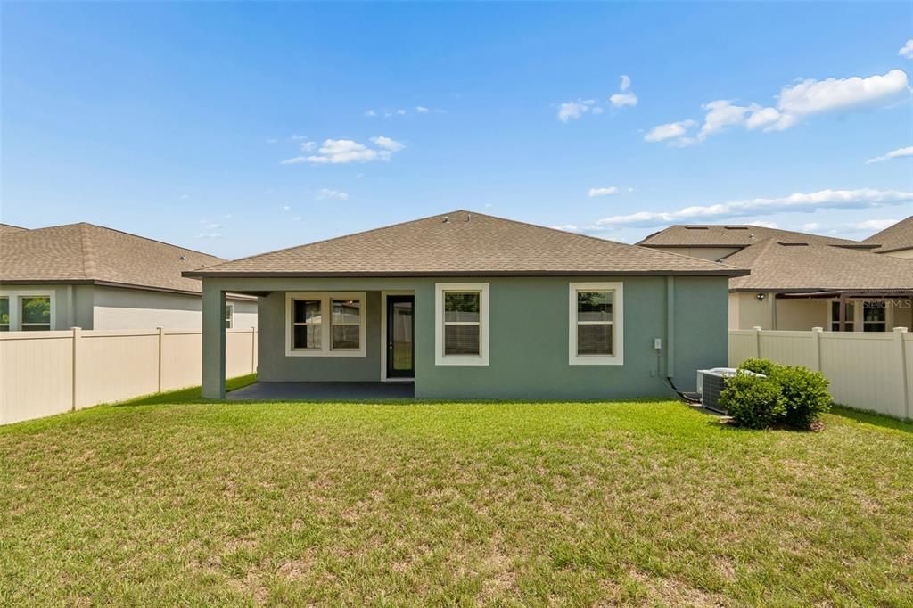En Venta: $399,900 (4 camas, 3 baños, 2061 Pies cuadrados)