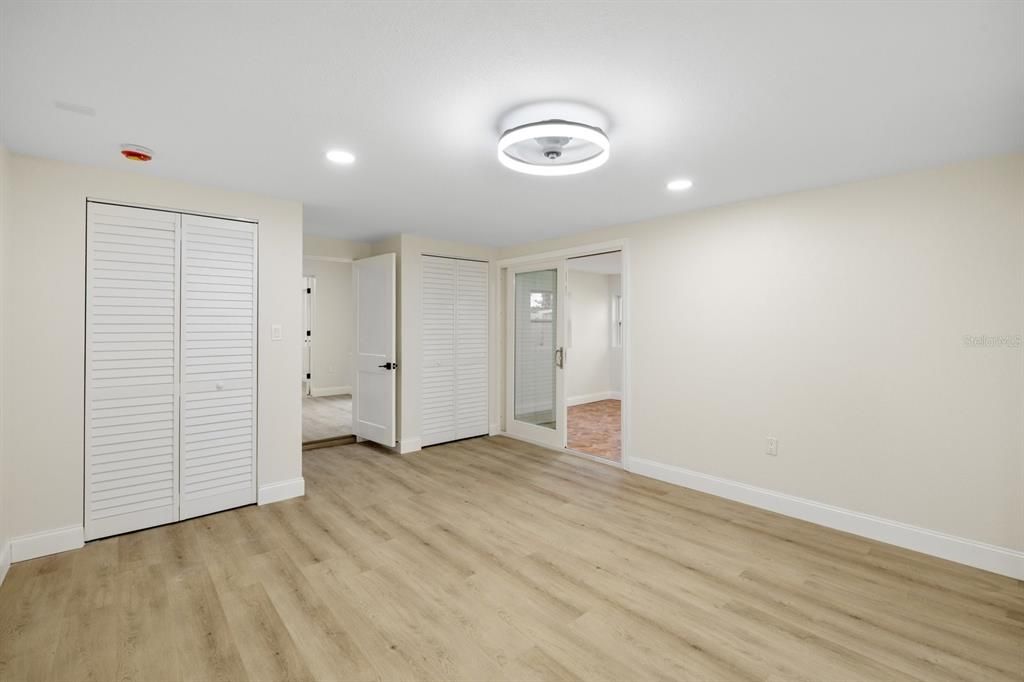 For Sale: $719,000 (4 beds, 3 baths, 1729 Square Feet)