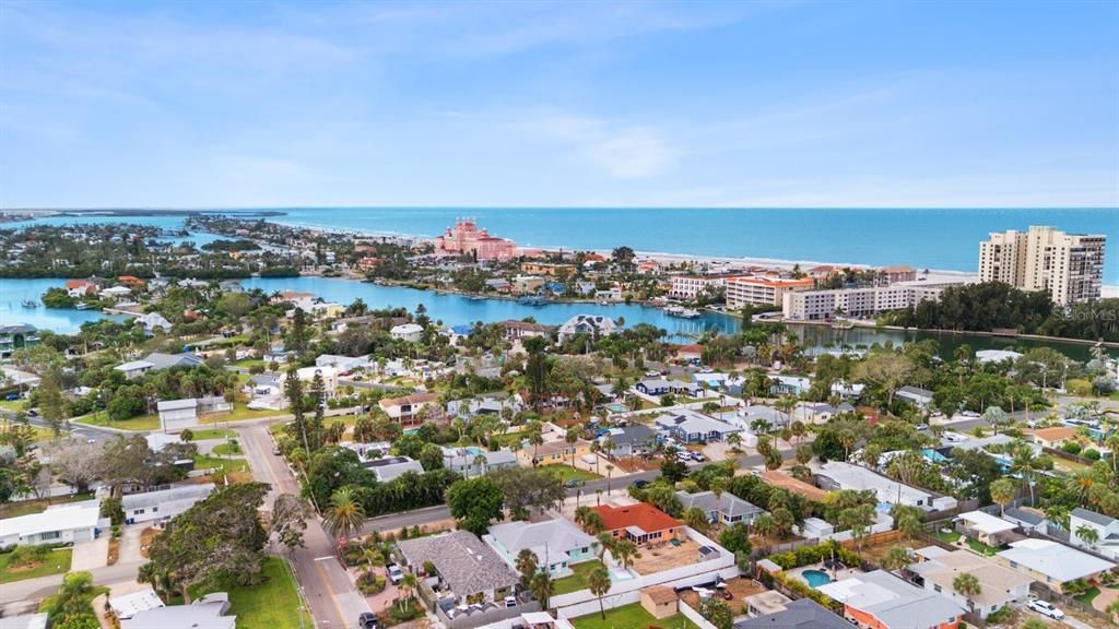 For Sale: $719,000 (4 beds, 3 baths, 1729 Square Feet)