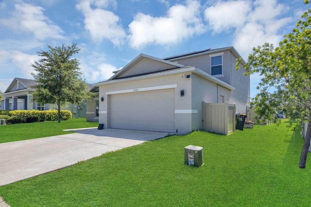 For Rent: $3,200 (5 beds, 3 baths, 2396 Square Feet)