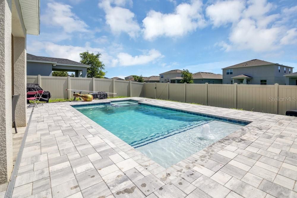 For Rent: $3,200 (5 beds, 3 baths, 2396 Square Feet)