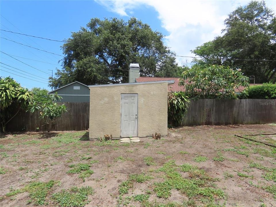 En Venta: $330,000 (3 camas, 2 baños, 1302 Pies cuadrados)