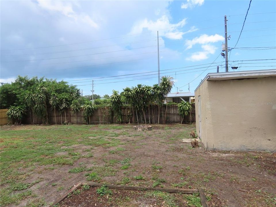 En Venta: $330,000 (3 camas, 2 baños, 1302 Pies cuadrados)