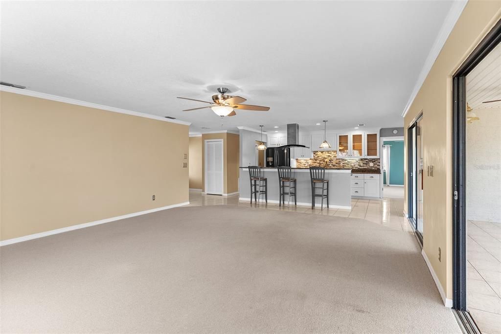 For Sale: $345,000 (2 beds, 2 baths, 1861 Square Feet)