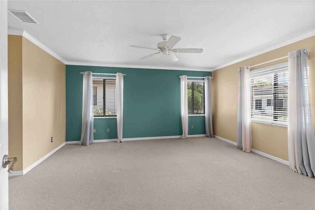 For Sale: $345,000 (2 beds, 2 baths, 1861 Square Feet)