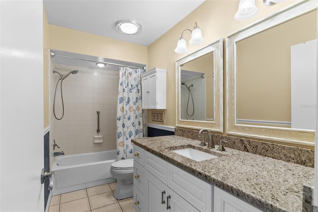 For Sale: $345,000 (2 beds, 2 baths, 1861 Square Feet)
