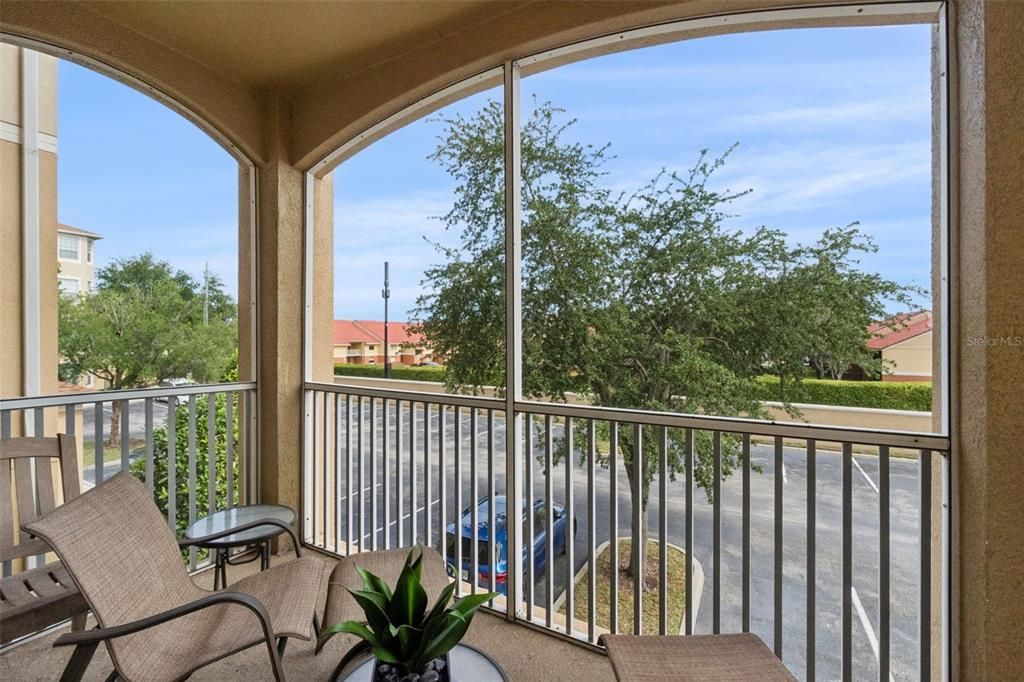 En Venta: $240,000 (2 camas, 2 baños, 1081 Pies cuadrados)