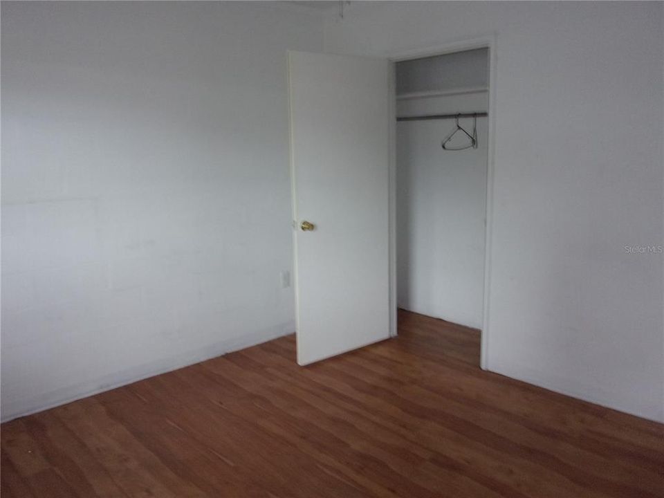 Activo con contrato: $950 (1 camas, 1 baños, 550 Pies cuadrados)