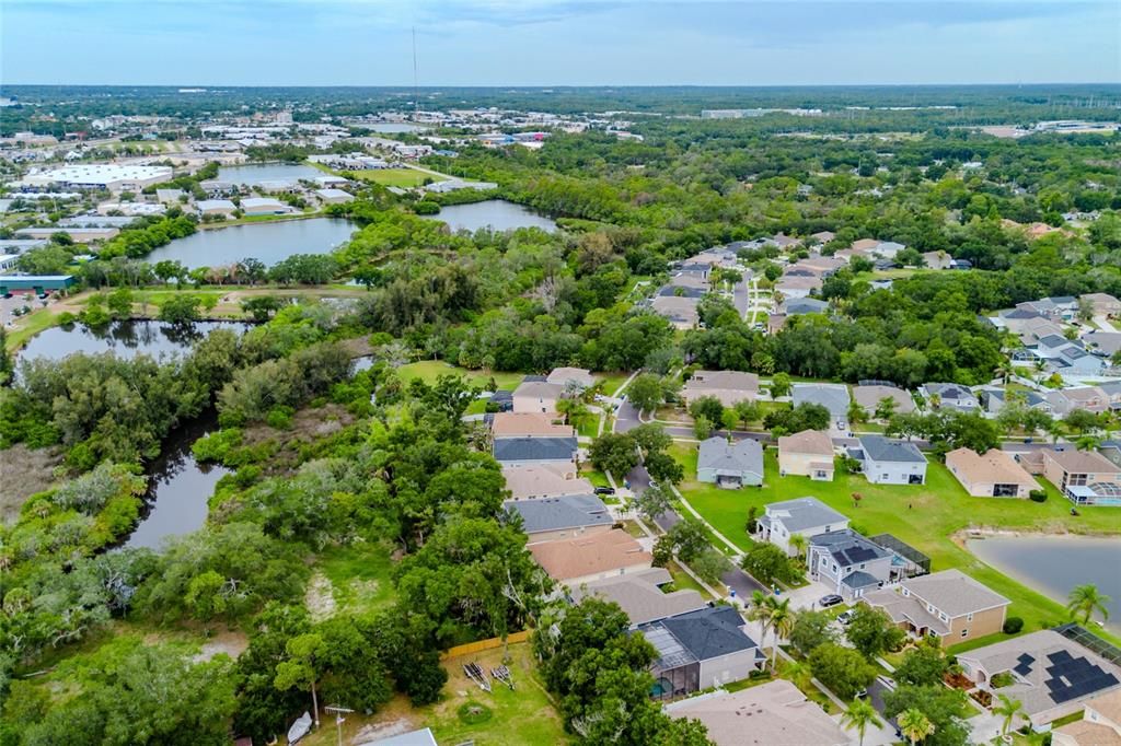For Sale: $570,000 (4 beds, 2 baths, 2904 Square Feet)