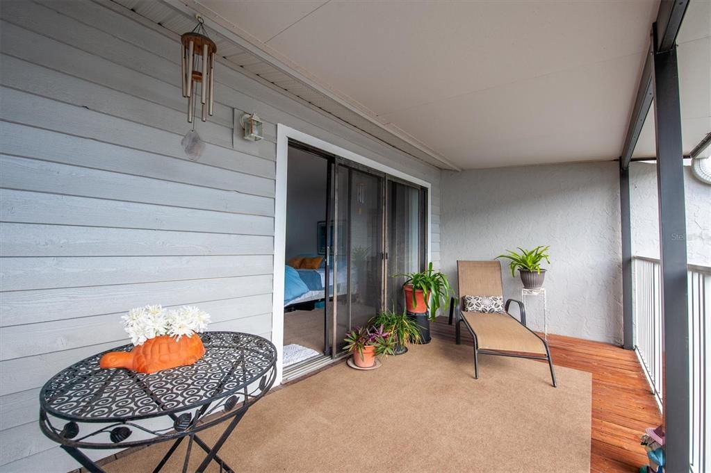 For Rent: $2,950 (2 beds, 2 baths, 1475 Square Feet)
