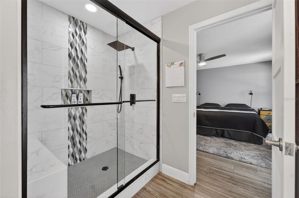 For Sale: $540,000 (4 beds, 2 baths, 2336 Square Feet)